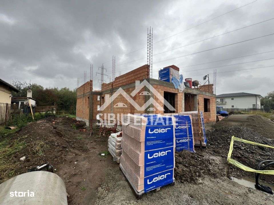 Duplex modern în construcție ,Str. Bradului, Șelimbăr - Imagine principală: 2/10