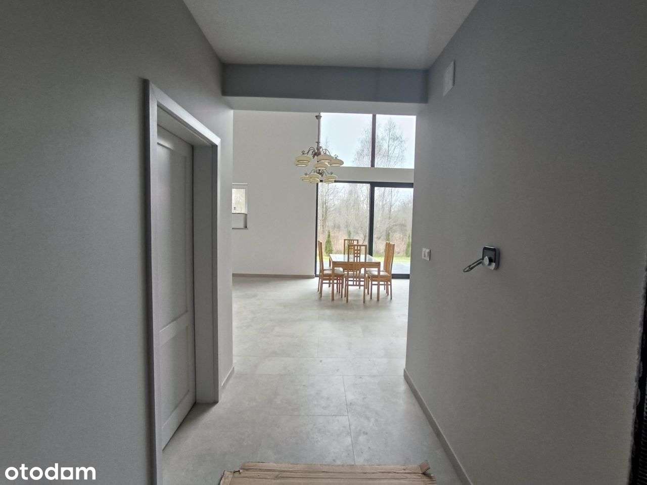 Energooszczędny Nowoczesny Nowy Przestronny Dom - Pełny obrazek: 4/9