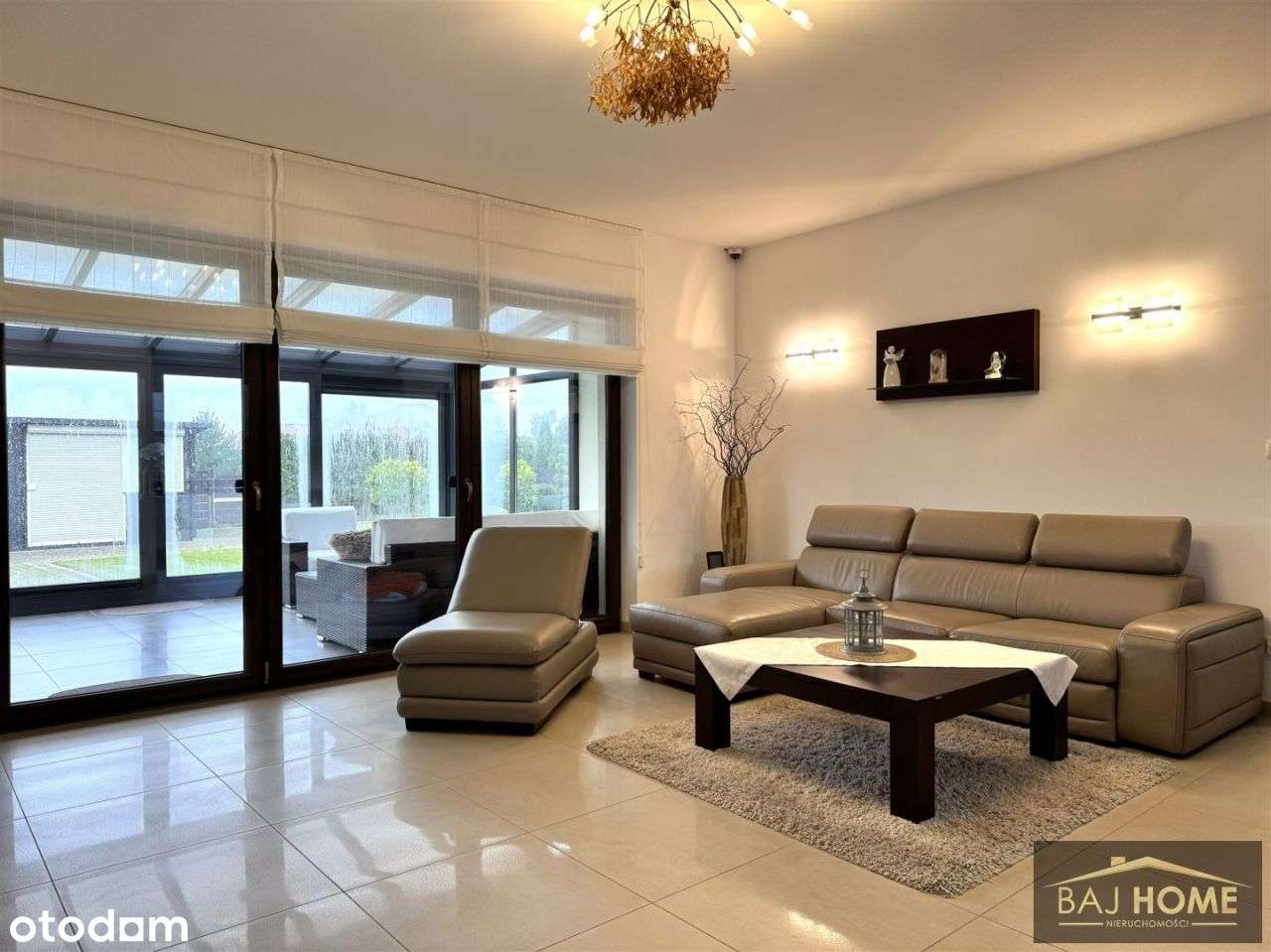 Nowoczesny dom parterowy niedaleko jeziora Tarpno-1