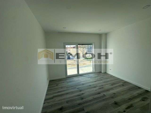 Moraria T3+1 Geminada na Abóboda / Possibilidade Piscina-26