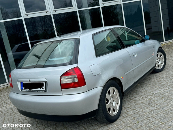 Audi A3 1.6 Attraction - 3