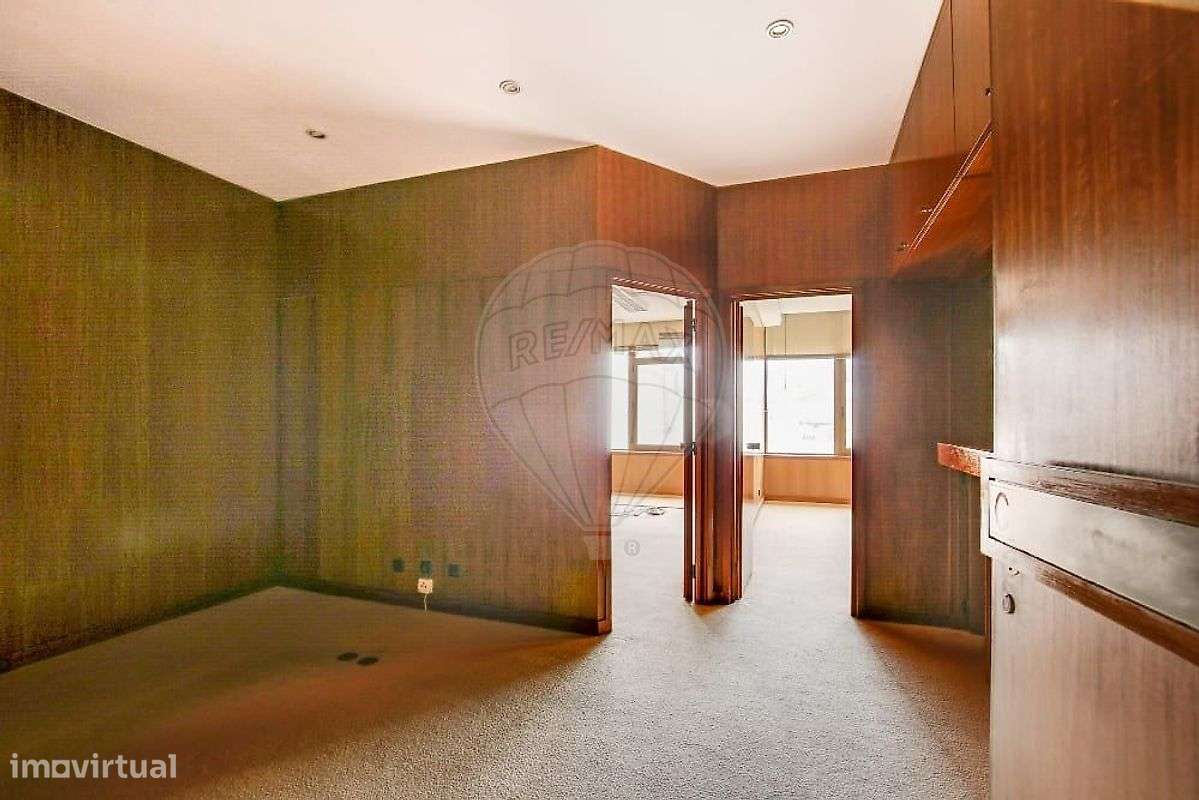 Escritório  para arrendamento - Grande imagem: 4/11