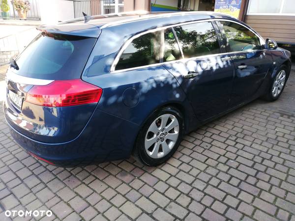 Opel Insignia 2.0 CDTI automatik Design Edition - 2