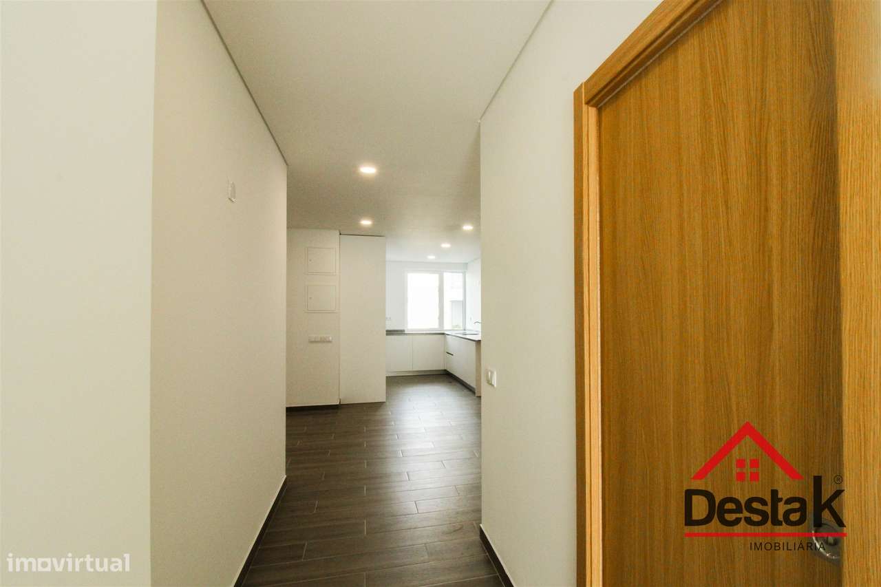 T3 Totalmente Remodelado em Abraveses – Viseu - Grande imagem: 4/28