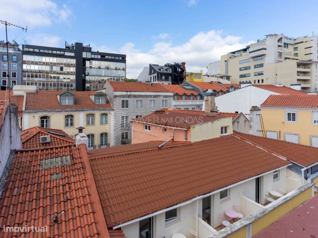 Apartamento T3+1 Duplex | Renovado | Último piso | Santo António, L...-33