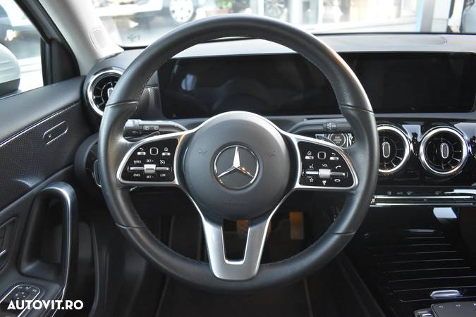 Mercedes-Benz A 200 d 8G-DCT Progressive Advanced - 10