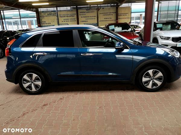 Kia Niro 1.6 GDI Hybrid L - 8