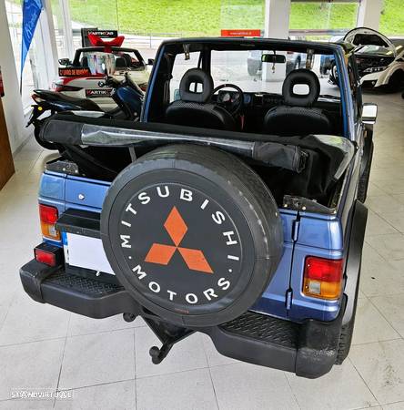 Mitsubishi Pajero 2.5 TD GLX - 33