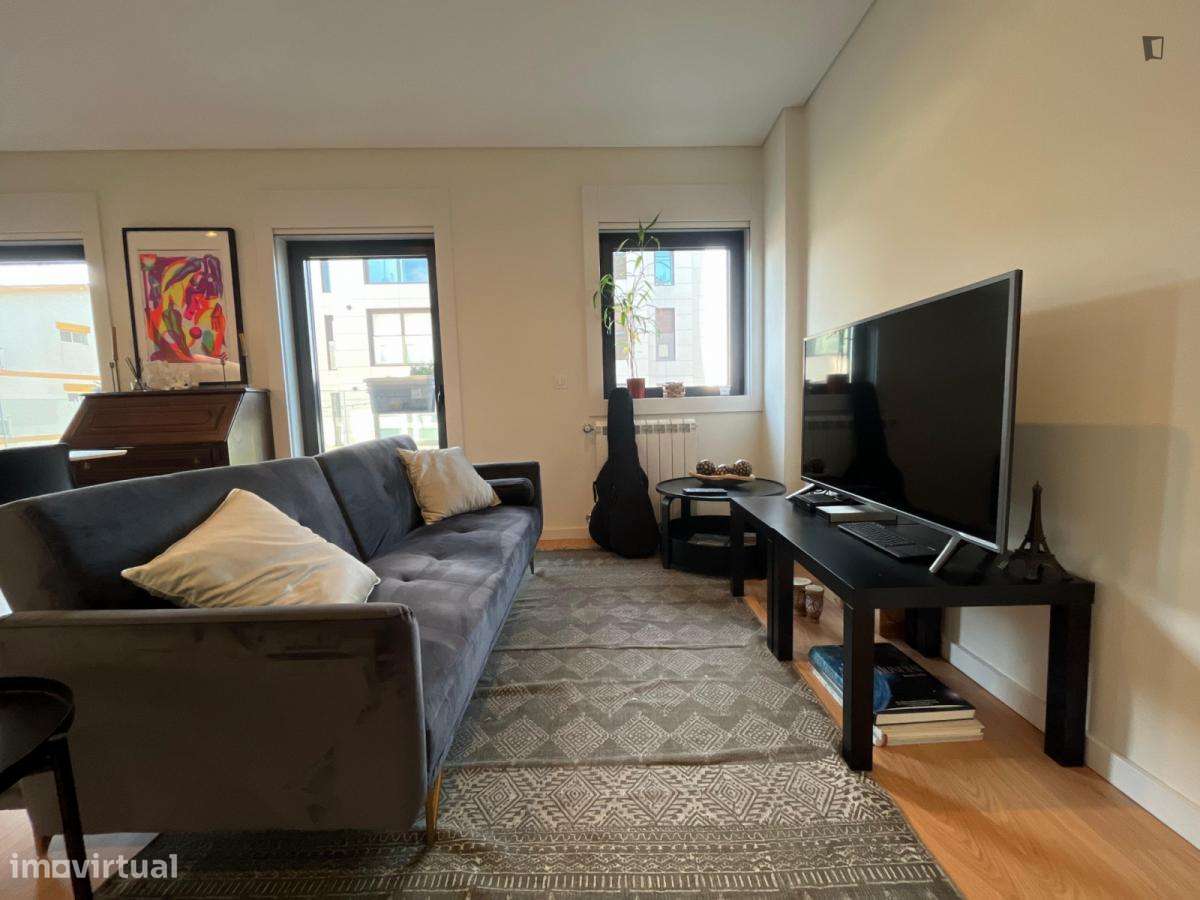 Apartamento com 1 quartos - localizado em Ramalde Porto - Grande imagem: 5/30