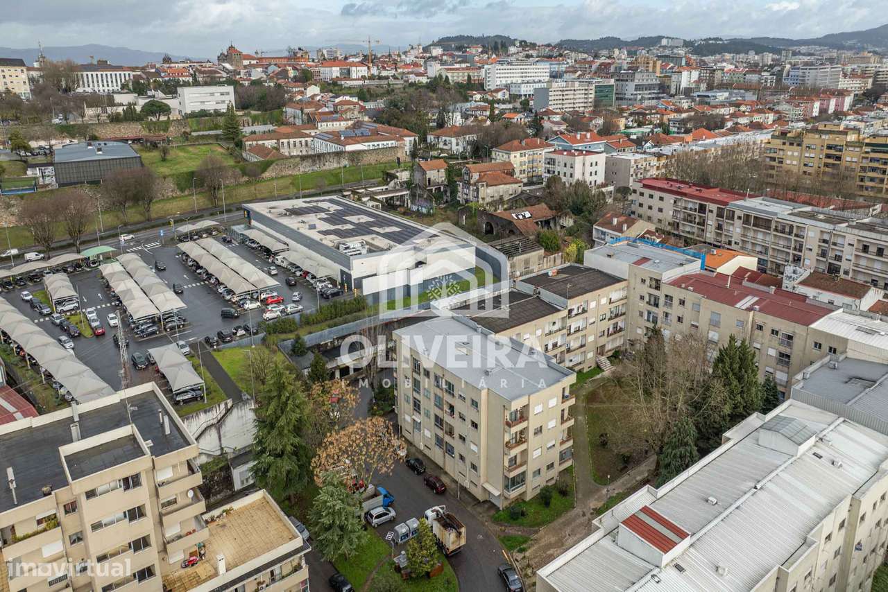 Apartamento T3 renovado em Braga - Grande imagem: 4/18
