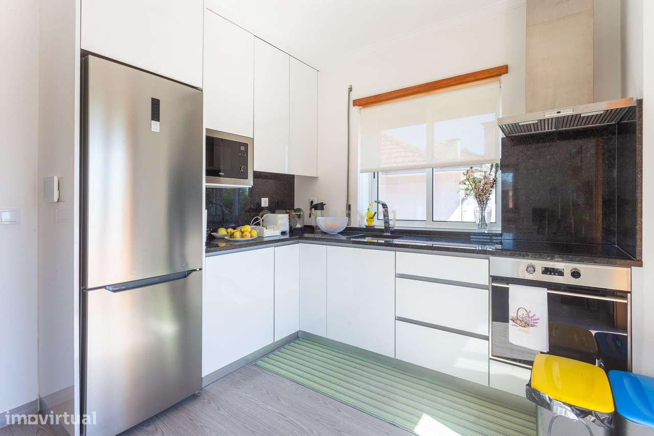 Moradia T4 de Luxo - Câstelo da Maia-7