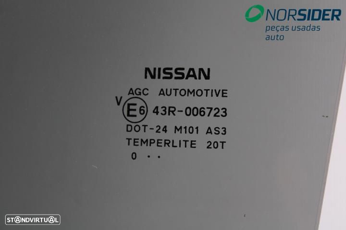 Vidro porta tras esquerda Nissan Juke|10-14 - 4