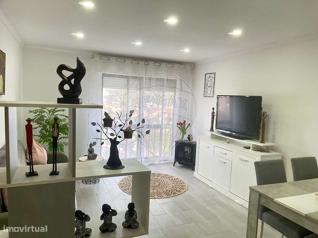 Apartamento T2 para venda - Grande imagem: 2/11