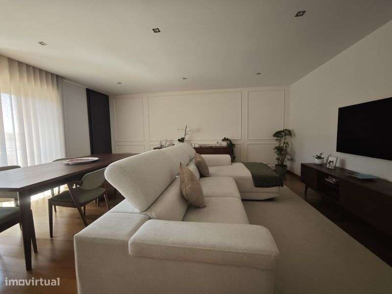 Fantástico apartamento T2 em Espinho - Grande imagem: 4/12