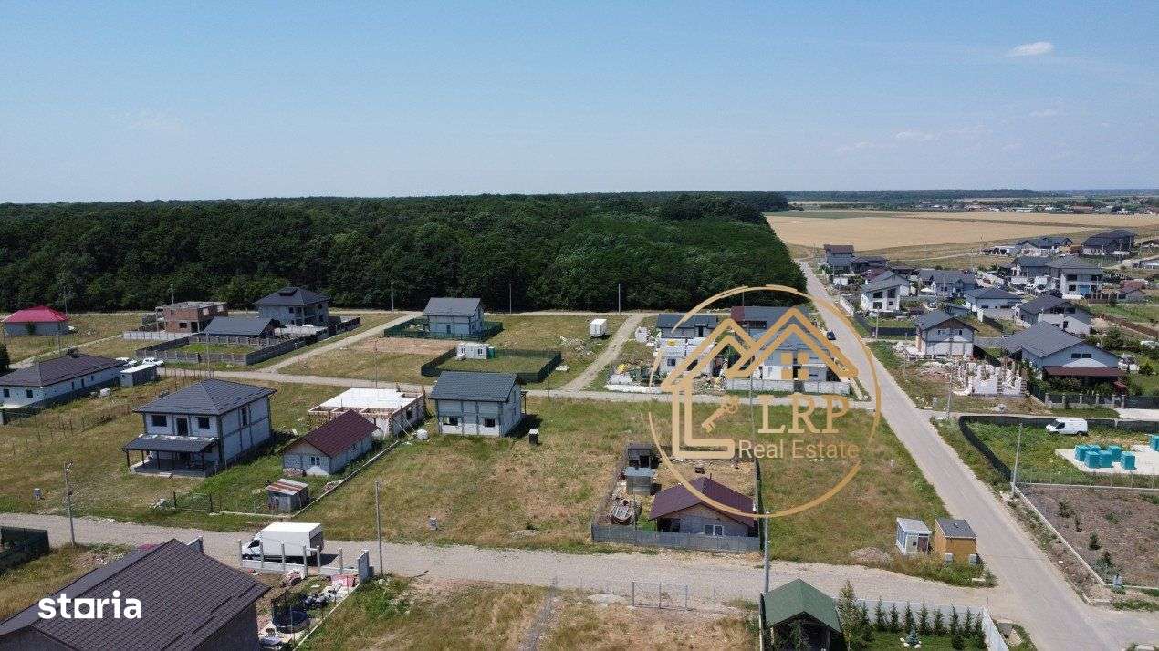 Dascalu-Vila 5 camere, 3 bai, 2 terase, 400mp teren - Imagine principală: 2/19