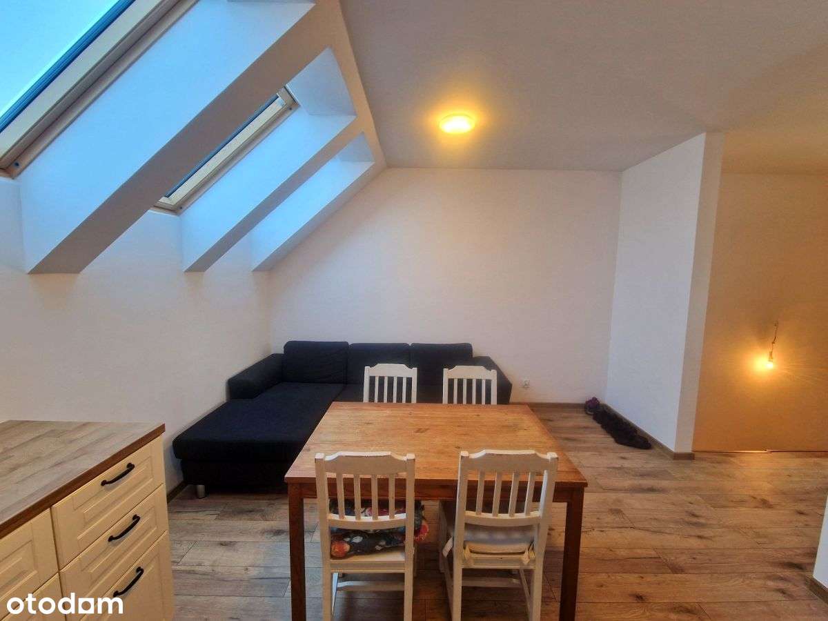 Wyjątkowe mieszkanie z poddaszem do aranżacji.-0