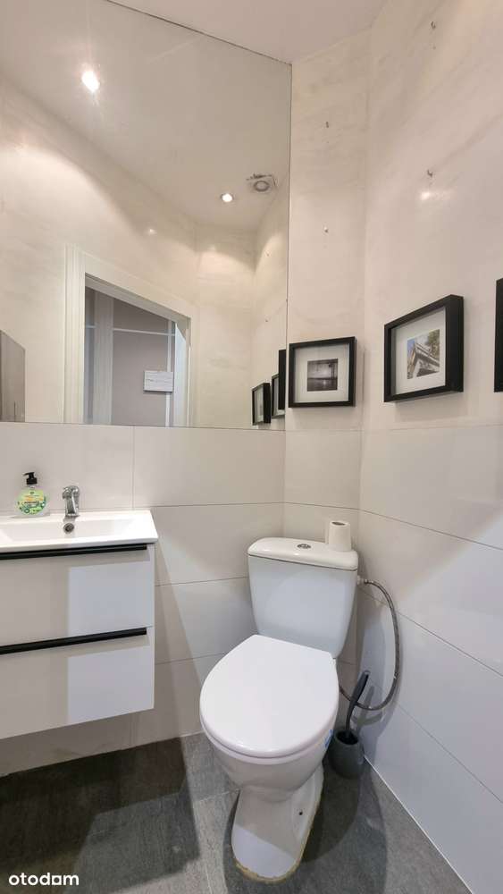 Na sprzedaż lokal biurowy usługowy - kancelaria przy SĄDZIE OKRĘGOWYM-7