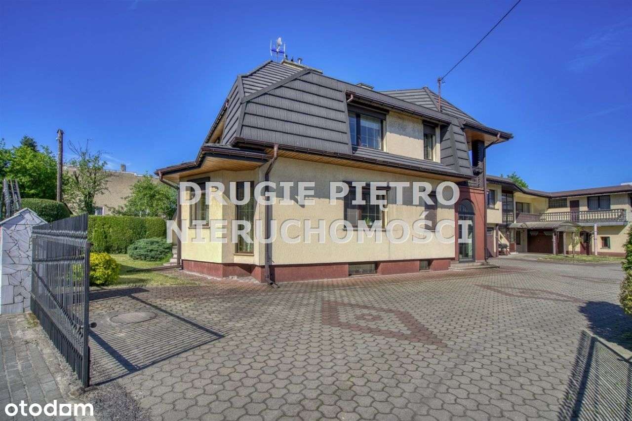 Dom, 1 267 m², Pyrzowice-2