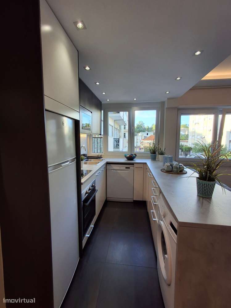 T2 a 9min pé da estação - Grande imagem: 5/22