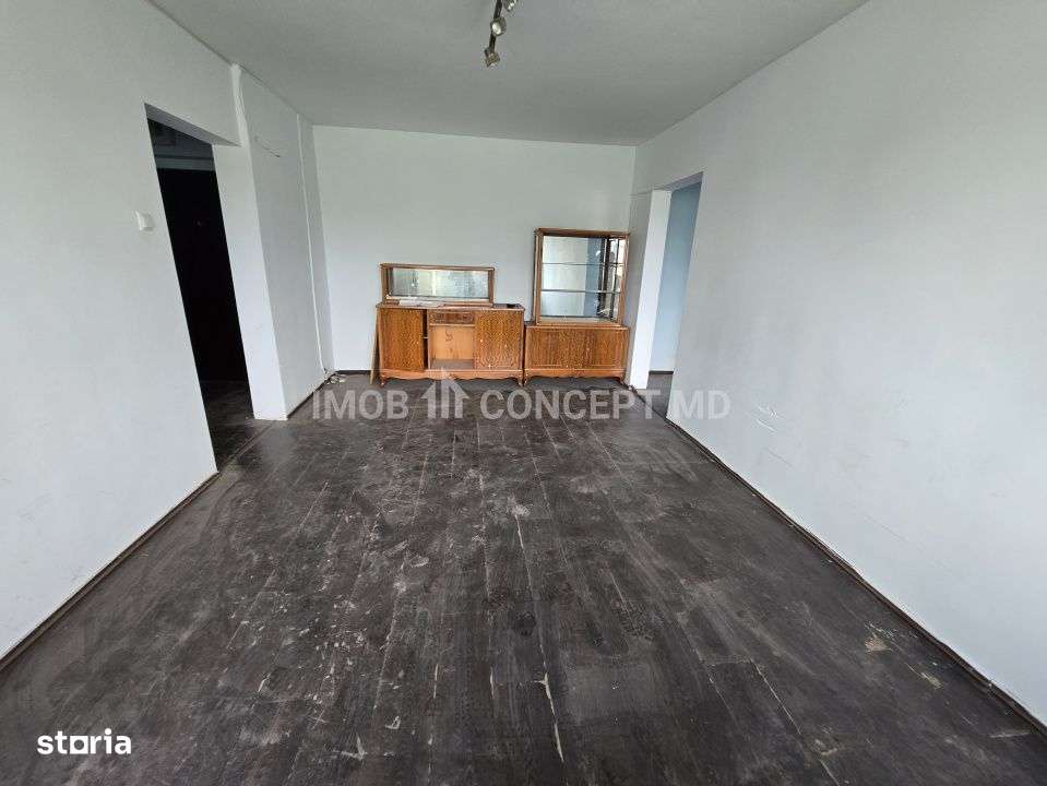 Vanzare apartament 2 camere in zona Nord-Piata-3