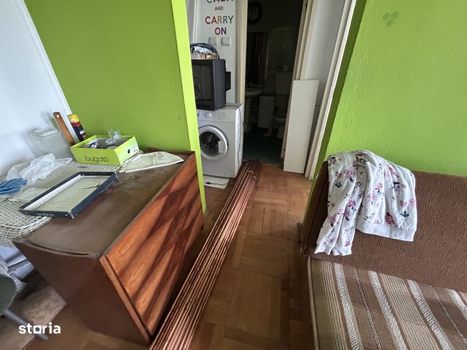 Vand apart.2 cam.Romanilor,et.4/4,cu gaz introdus-6