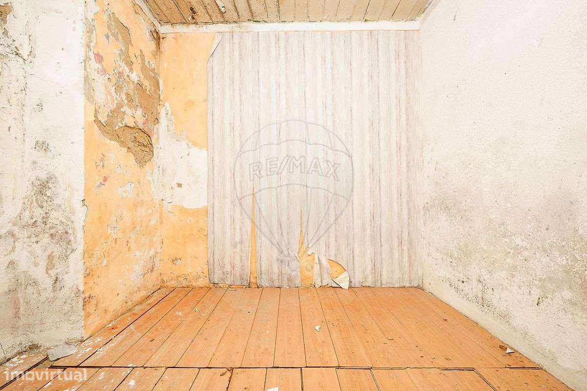 Moradia T0 para venda-7