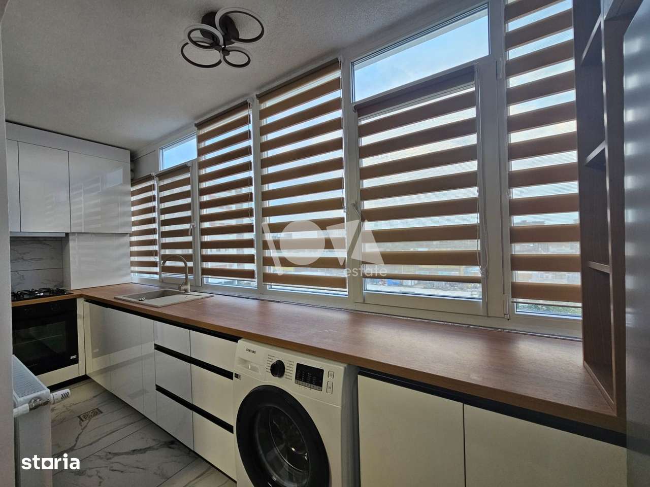 De vânzare: apartament 2 camere + parcare - Preciziei - Imagine principală: 5/8