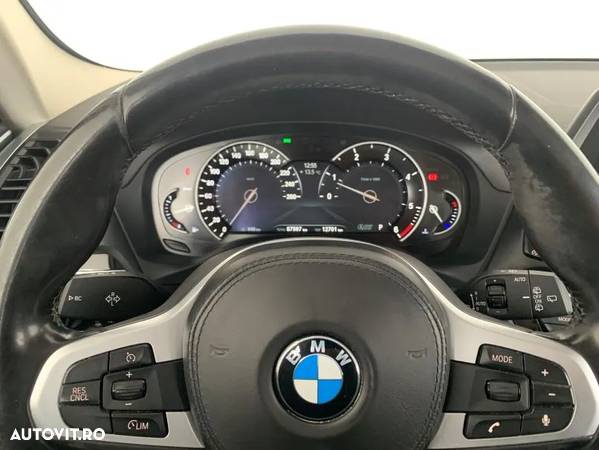 BMW X3 xDrive20d AT Standard - 6