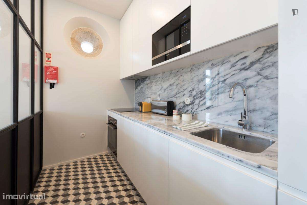 Apartamento com 1 quartos - localizado em Massarelos Porto - Grande imagem: 3/29