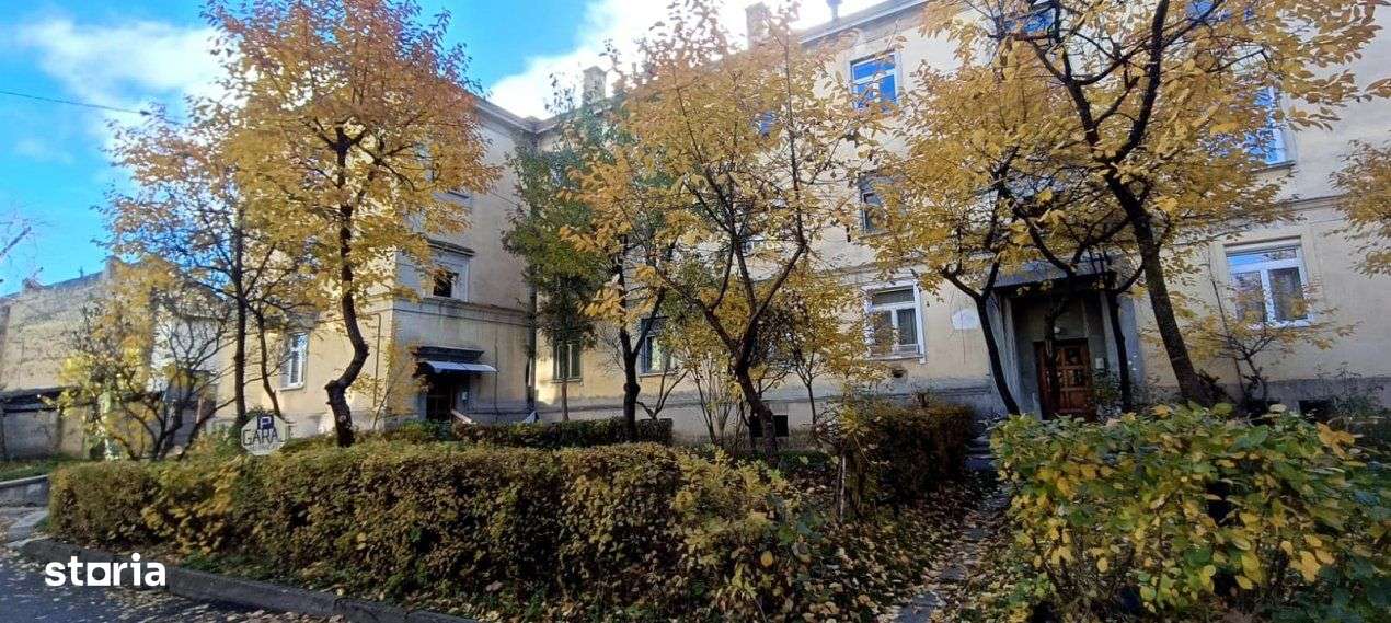 Garsoniera in bloc tip vila Livada Postei - Fagetului-0