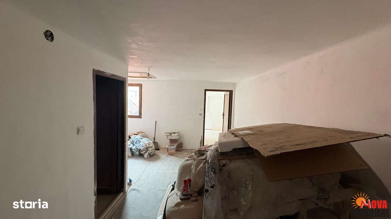 Apartament spatios în Casa Istorica – Ideal pentru Regim Hotelier-4