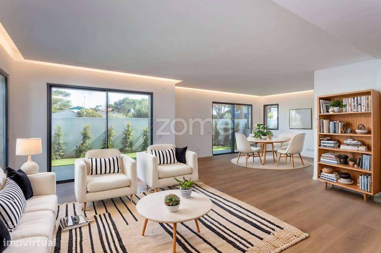 Moradia T4 Nova Localizada Em Murches Cascais Com Jardim E Piscina