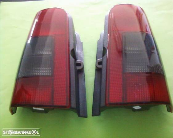 farolins stop Citroen Berlingo 2P (NOVOS) - 1