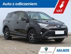 Toyota RAV4 - 1