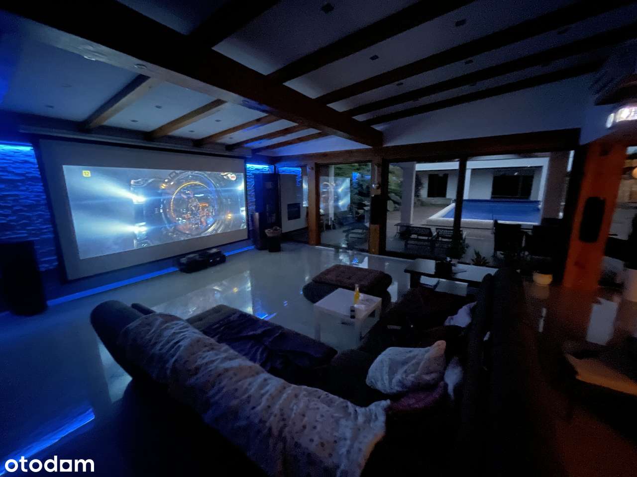 Nowoczesny dom z basenem - Pełny obrazek: 5/20