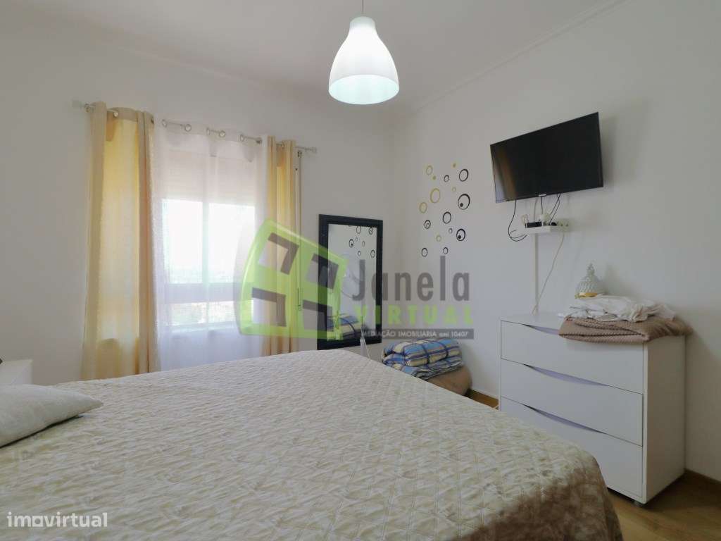 Apartamento T2 com Parqueamento | Vila Chã | Barreiro-17