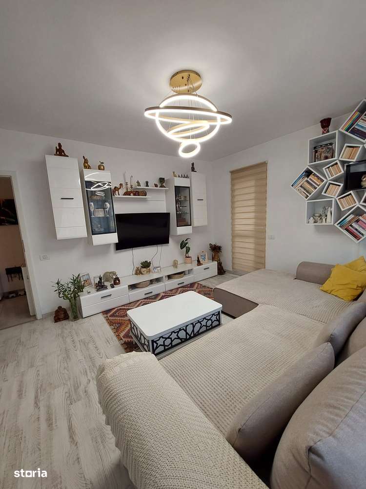 Apartament Superb cu curte de 50mp mobilat cu parcare metrou Berceni - Imagine principală: 1/17