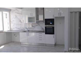 Apartamento - T2 - Monte Abraão - Totalmente Remodelado