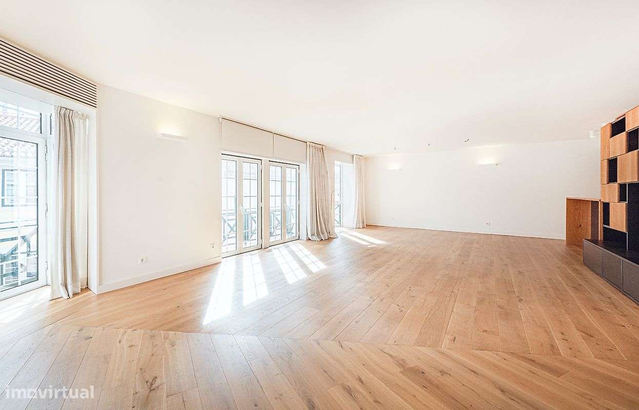 Apartamento T4 para venda-23