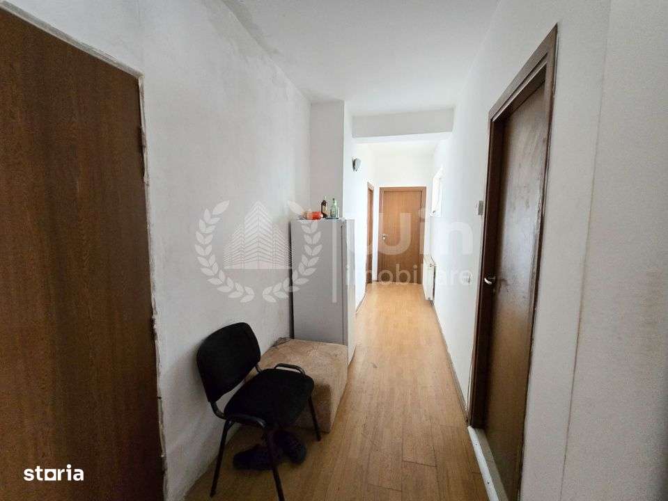 Apartament 3 camere | 70mp | Etaj 2/3 | Parcare | Zona Pod Ira Marasti-3