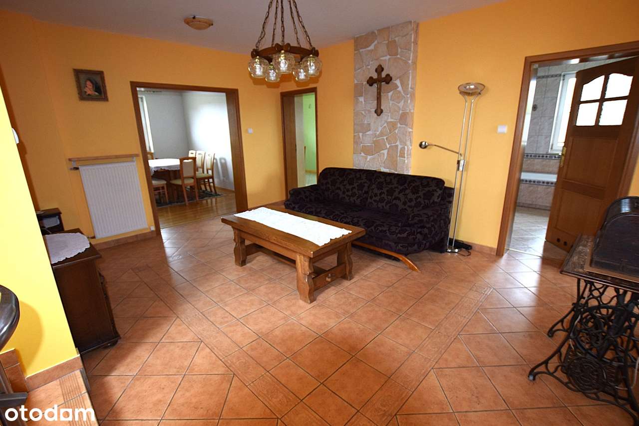 Dom wolnostojący może być dwu rodzinny  w Ługwałdzie gm. Dywity-5