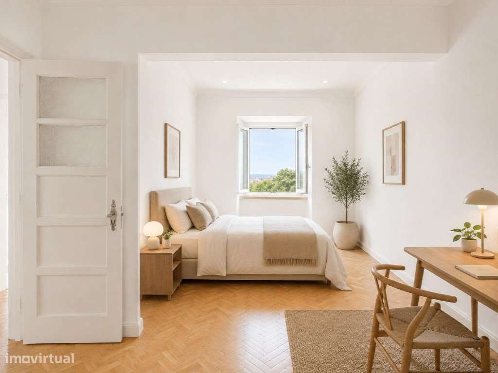 Apartamento T2 Totalmente Renovado com Varandas-10