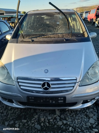 Dezmembram Mercedes Benz A Class W169 din 2004, 2.0D, cod motor: 640941 - 4