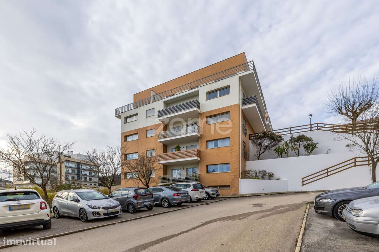 Apartamento T2 no Edifício Eden - Leiria - Grande imagem: 3/57