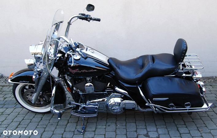 Harley-Davidson Touring Road King - 14