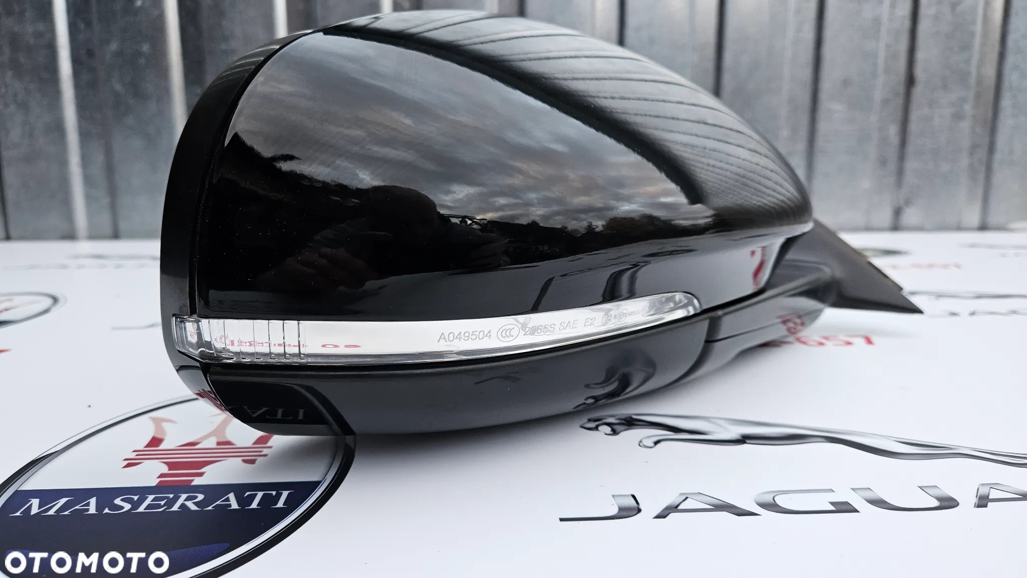 Jaguar XJ 351 LIFT 2015- Kompletne lusterko prawe Pasażera USA KOLOR PEC 16 kabli - 11