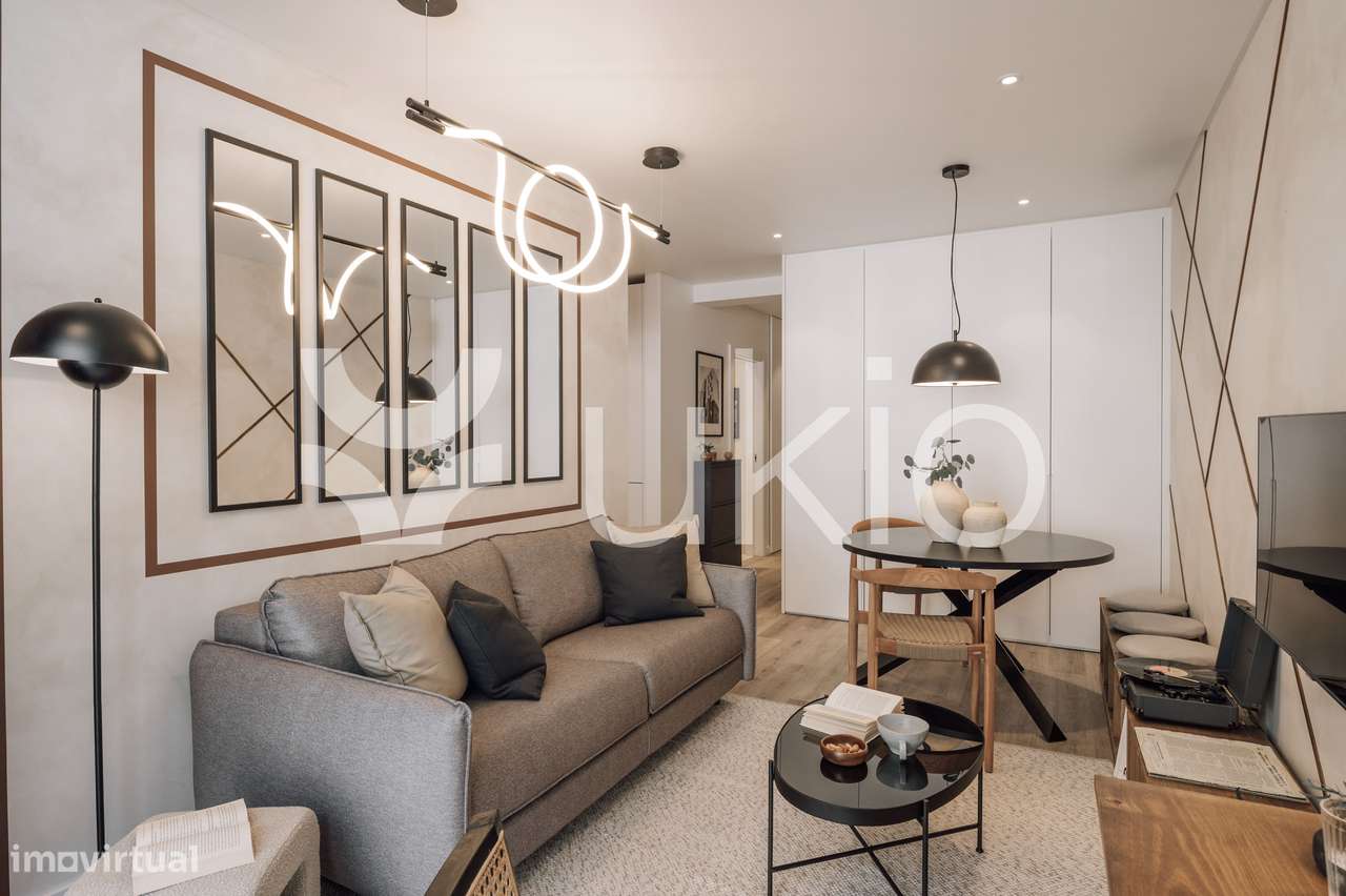 Apartamento T1 com terraço em Estefânia - Grande imagem: 2/22