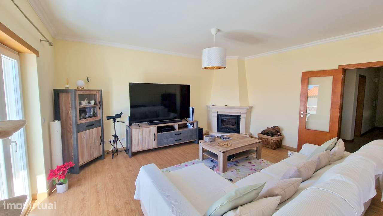 Moradia T5 com Vista Mar – Em Excelente Estado - Grande imagem: 5/34