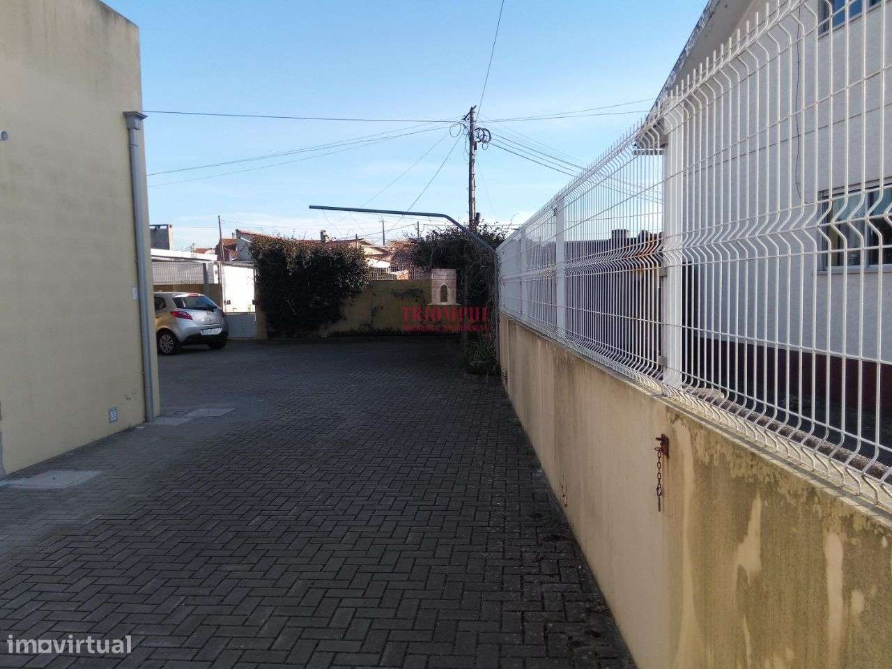 Edifício Comercial na Marinha Grande - Grande imagem: 4/9