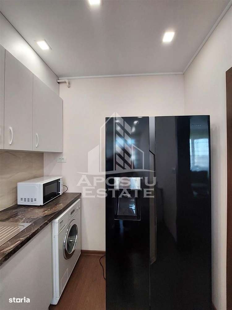 Apartament 2 camere zona Micalaca cu loc de parcare - Imagine principală: 3/10